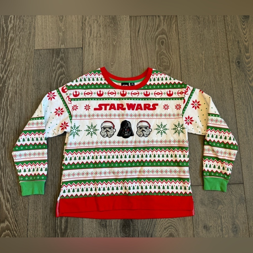 Star Wars Christmas Pattern Long Sleeve Size Medium